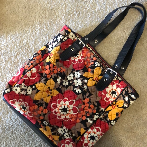 vera bradley tote with leather straps